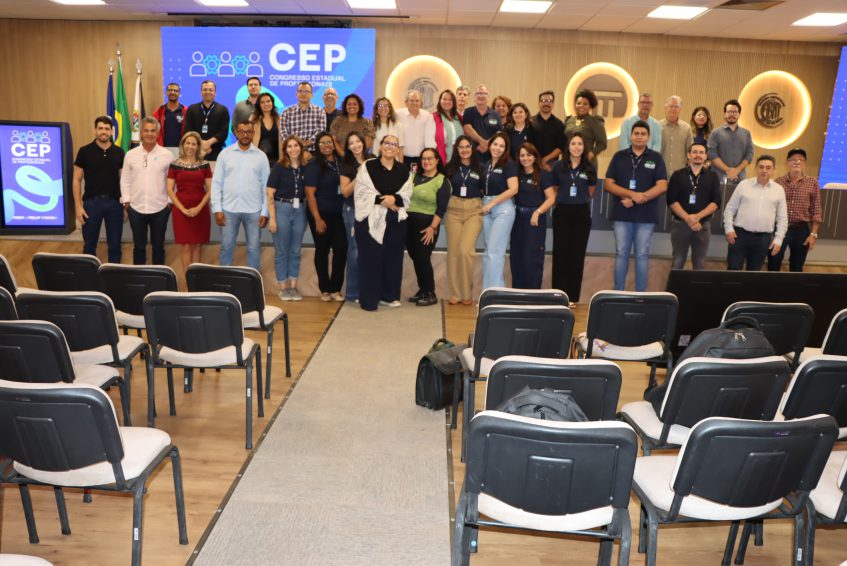 Delegados eleitos juntamente com a comissão organizadora do CEP-MT